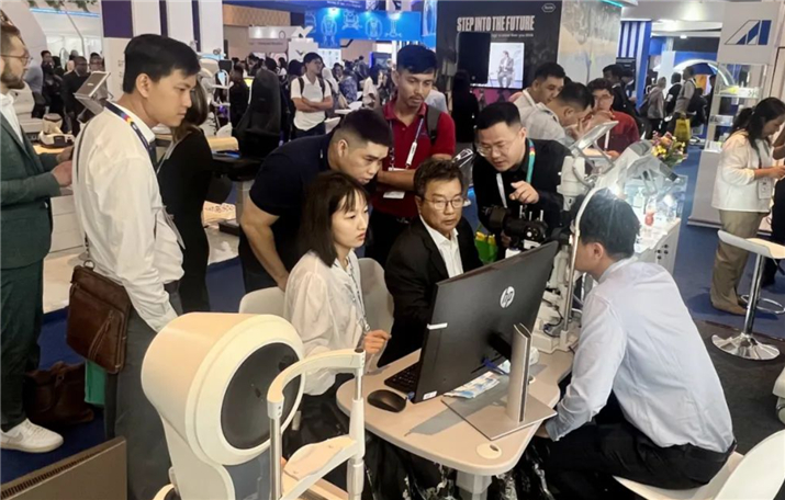 MediWorks@APAO｜New Ophthalmic Surgical Microscope Shines at Bali