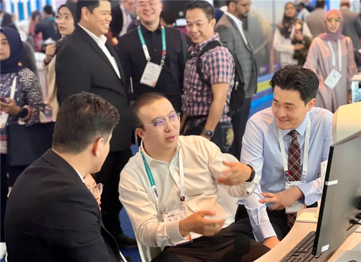 MediWorks@APAO｜New Ophthalmic Surgical Microscope Shines at Bali
