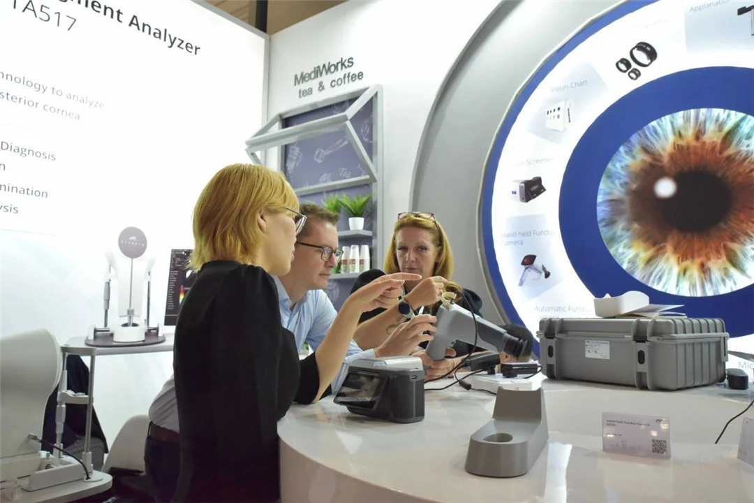 MediWorks @ 2023 ESCRS｜See the Details, Reveals the Difference