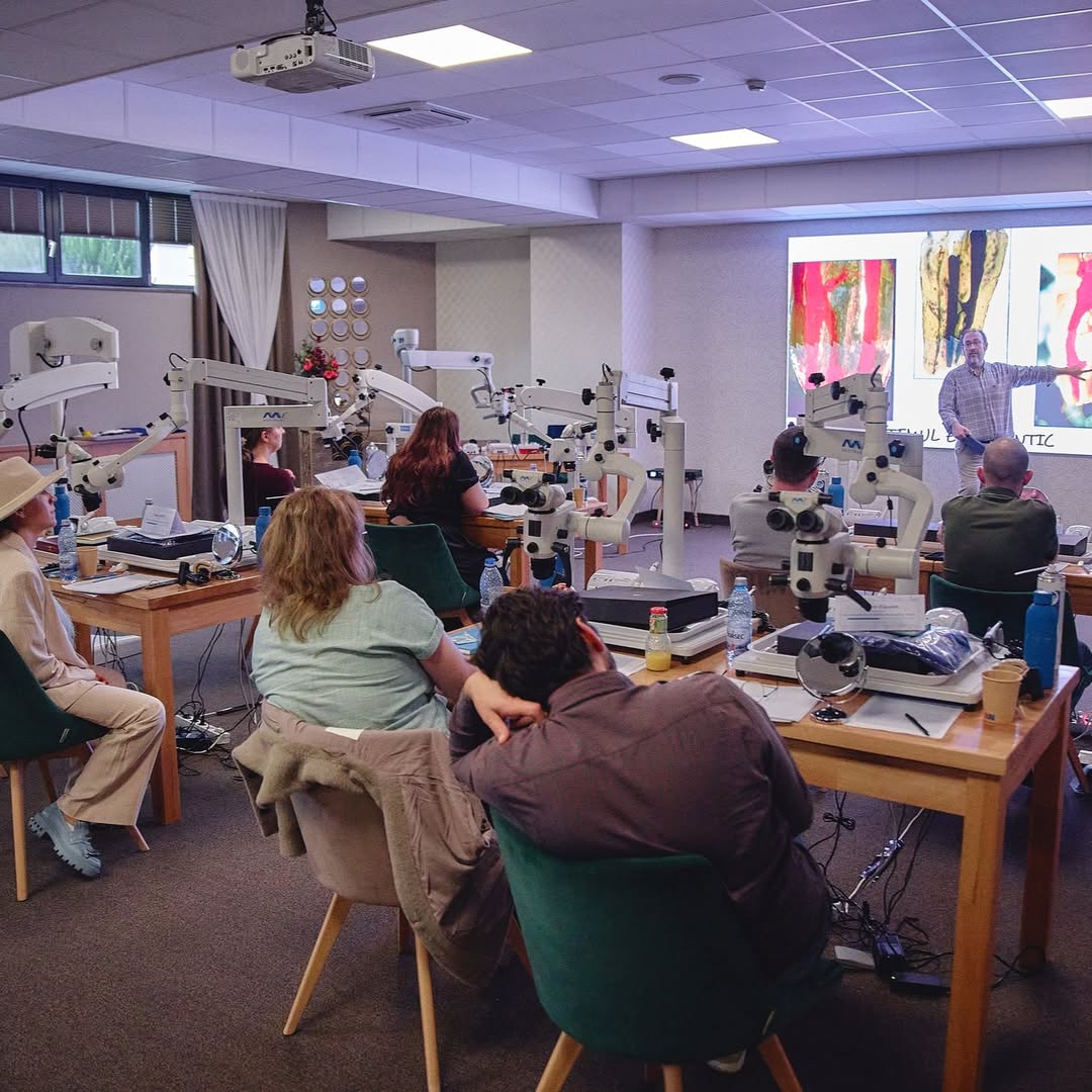 Successful Conclusion of Dental Educational Activity: Highlighting the Integration of Dental Operating Microscopes in Modern Dentistry