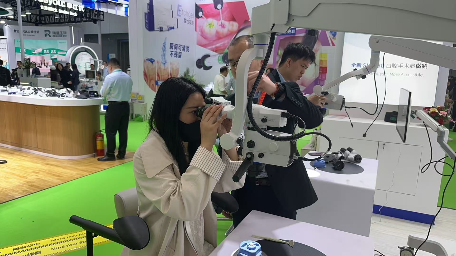 MediWorks Dental Makes a Grand Appearance at South China International Dental Exhibition, Empowering the Entire Oral Diagnosis and Treatment Scenario with Cutting-Edge Technology