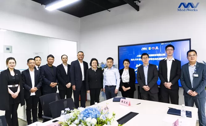 Intersection of Medical and Engineering Innovates Smart Intelligent Diagnosis and Treatment